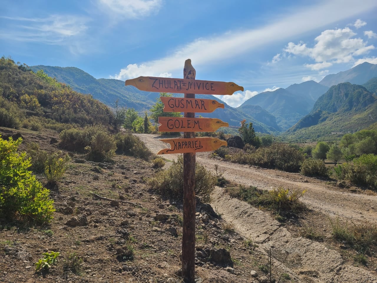 Egyptian Vulture Trail sign